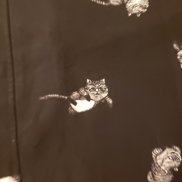 Alice through the Looking Glass Black Mini Skirt with White Cat Print Back Zipp - Picture 3 of 8